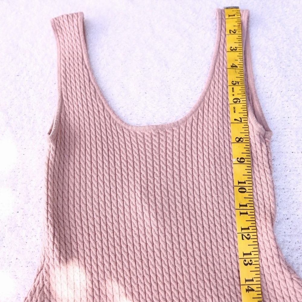 Cute and Comfortable Weworewhat Scoop Knit Sweaterdress, size Small in Beige - Picture 5 of 9